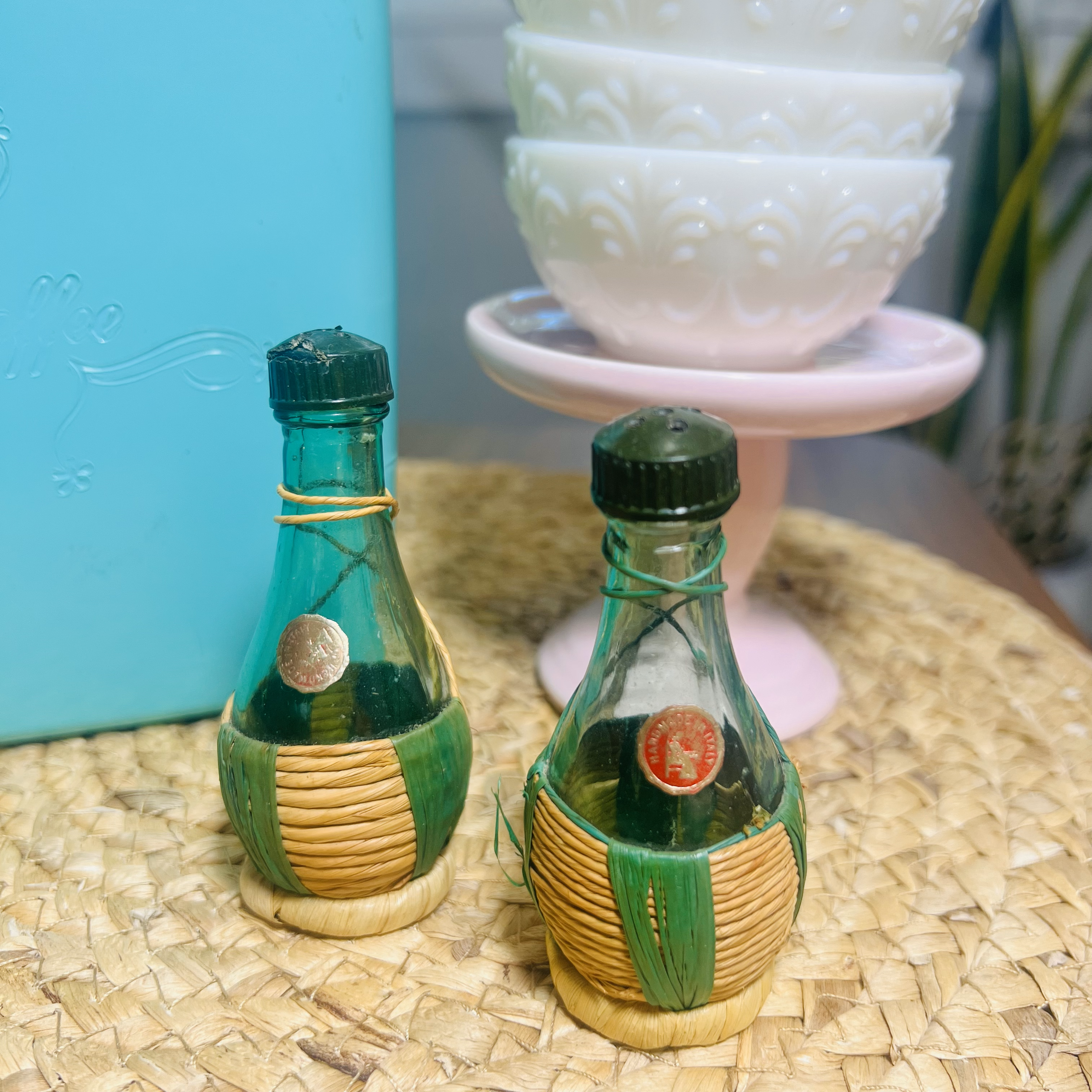 Wine salt and sales pepper shakers